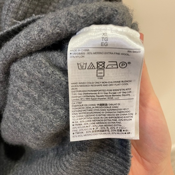 Banana Republic Merino Wool Sweater Women’s XL - Picture 3 of 6